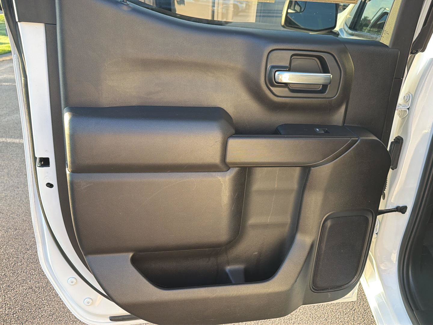 Used 2022 Chevrolet Silverado 1500 Custom RWD image 17
