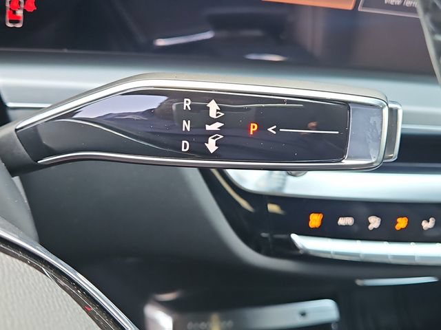 New 2026 Cadillac Lyriq Luxury w/ LPO, Floor Liner Package AWD/4WD image 18