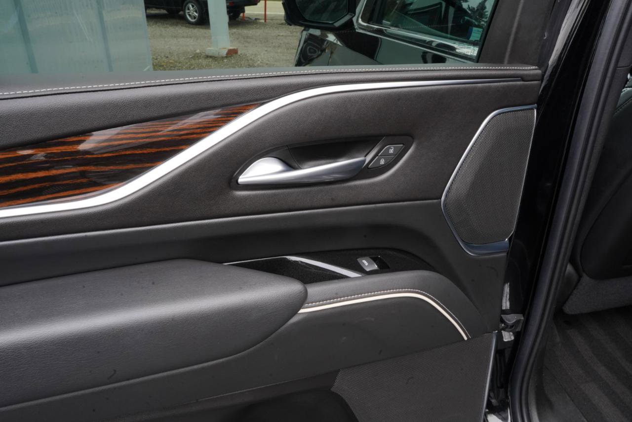 Used 2022 Cadillac Escalade Luxury image 44