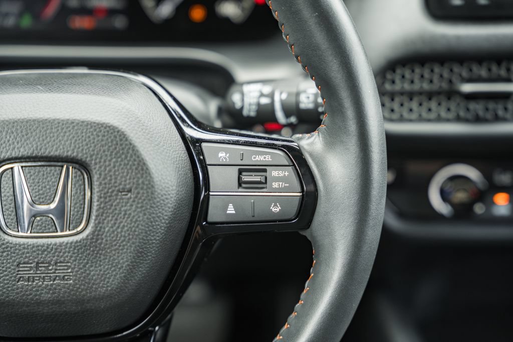Used 2025 Honda HR-V Sport image 26