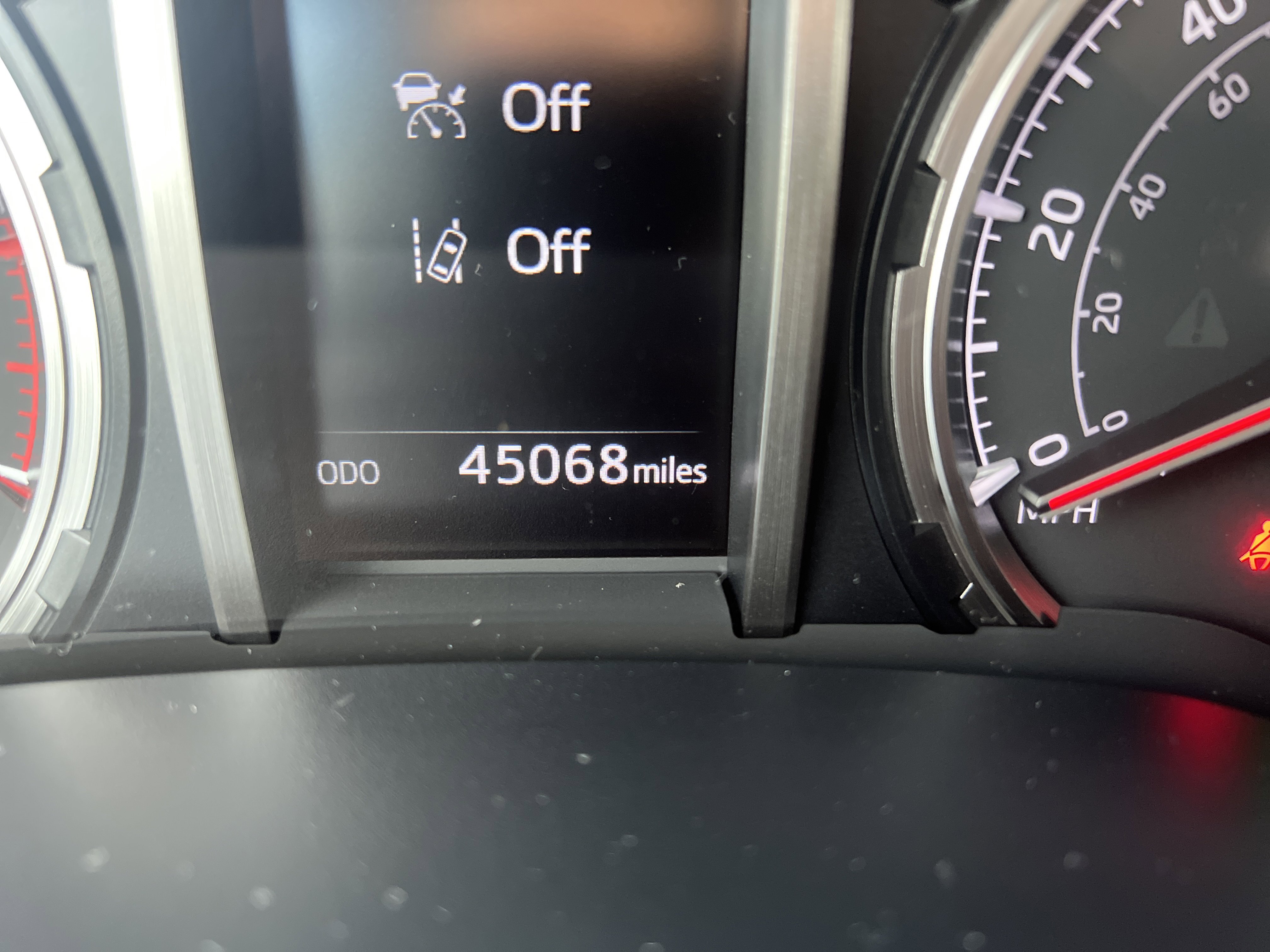 Used 2023 Toyota 4Runner Limited image 23