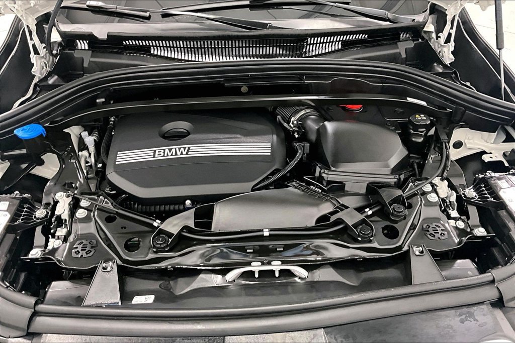 New 2027 BMW X1 xDrive28i AWD/4WD image 25