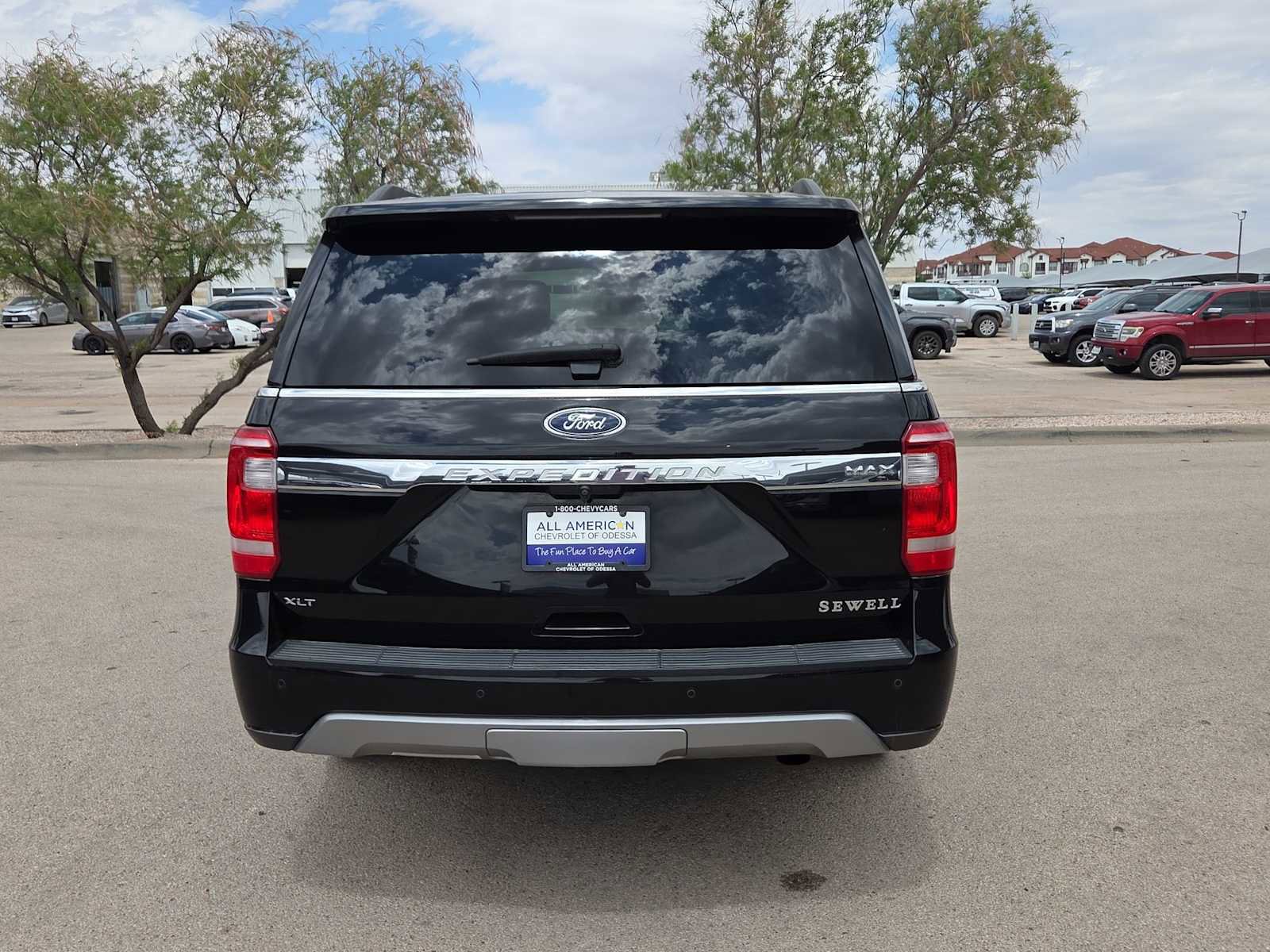 Used 2021 Ford Expedition Max XLT AWD/4WD image 7