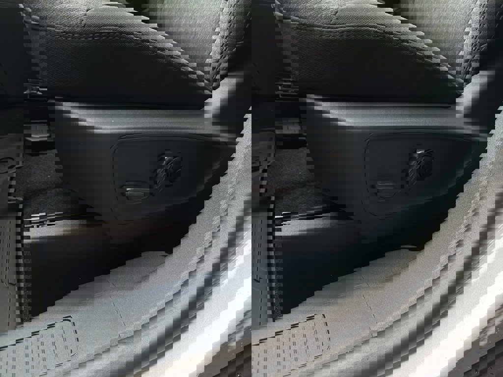 New 2026 Ford Maverick XLT w/ Equipment Group 301A image 24