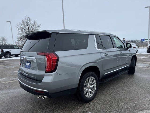 Used 2023 GMC Yukon XL Denali w/ LPO, Floor Liner Package image 9
