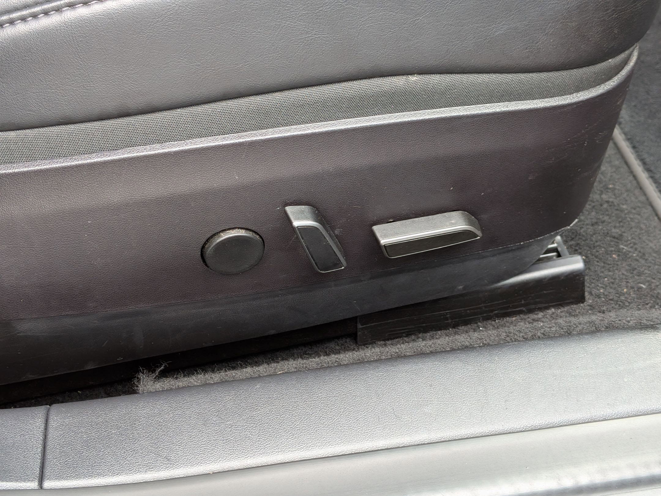 Used 2022 Tesla Model 3 Long Range image 30