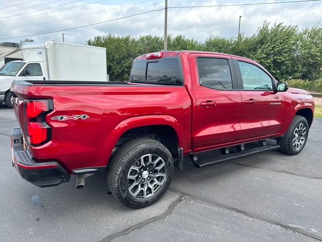 Used 2024 Chevrolet Colorado LT w/ LT Convenience Package III AWD/4WD image 5