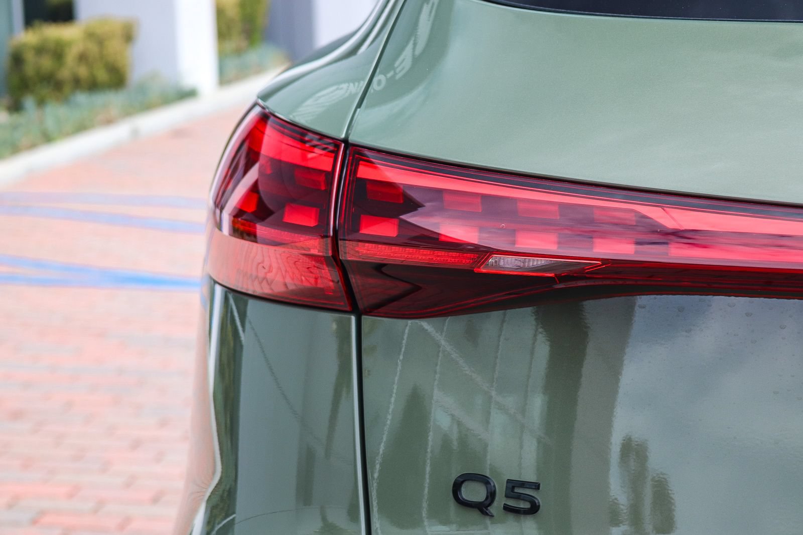 Certified 2025 Audi Q5 Premium w/ Premium Plus AWD/4WD image 9