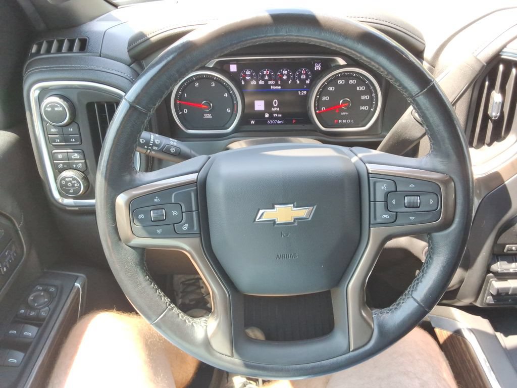 Certified 2022 Chevrolet Silverado 3500 High Country AWD/4WD image 26