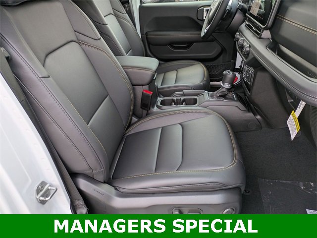 New 2025 Jeep Wrangler Sahara image 27