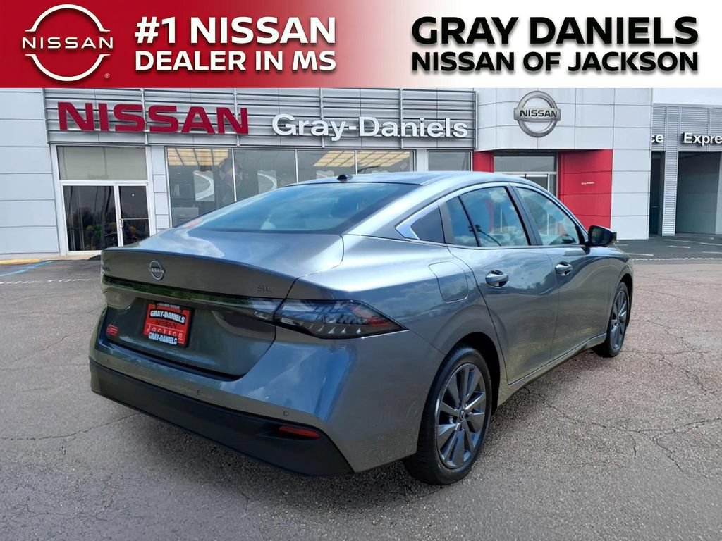 New 2026 Nissan Sentra SL w/ Floor Mat Package FWD image 7