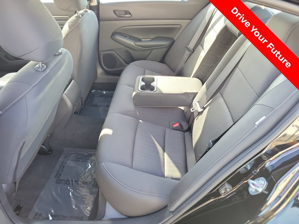 Certified 2025 Nissan Altima 2.5 S FWD image 20