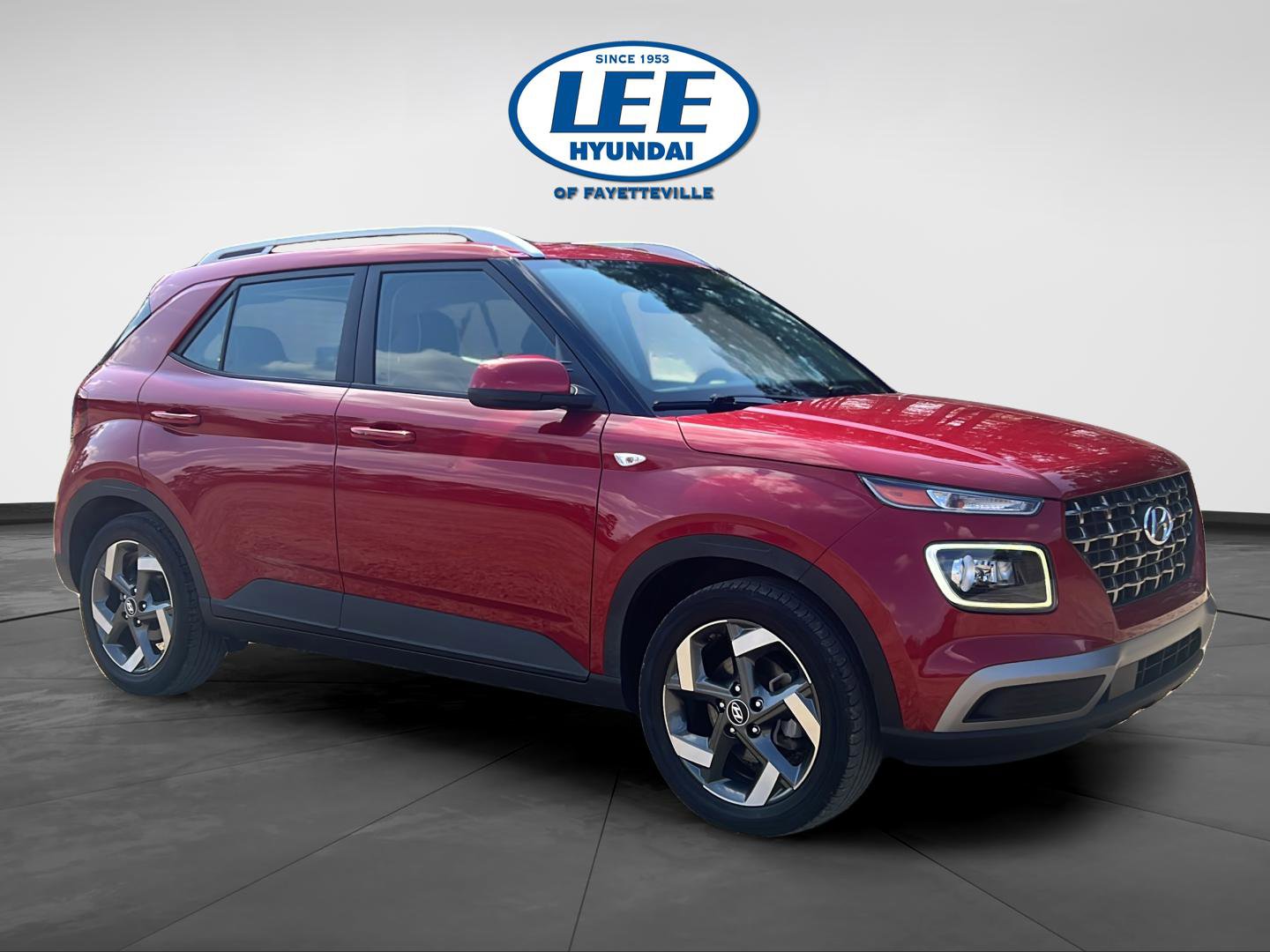 Certified 2023 Hyundai Venue Limited w/ Cargo Package image 1