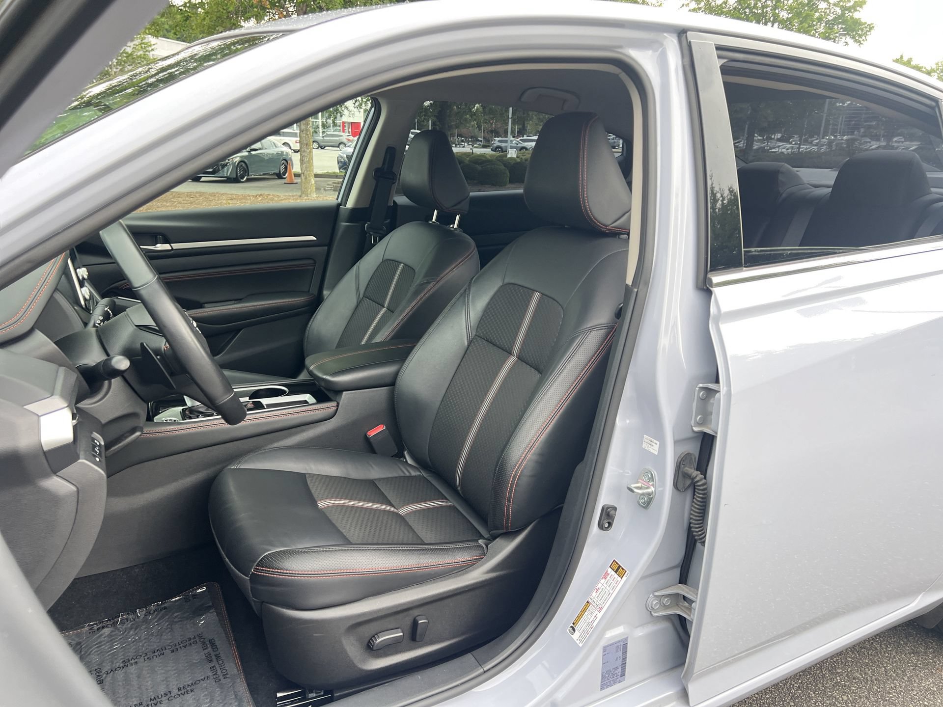 Certified 2023 Nissan Altima 2.5 SR FWD image 16