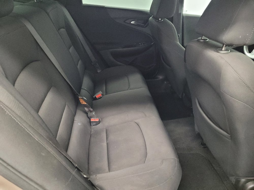Used 2022 Chevrolet Malibu LS FWD image 19