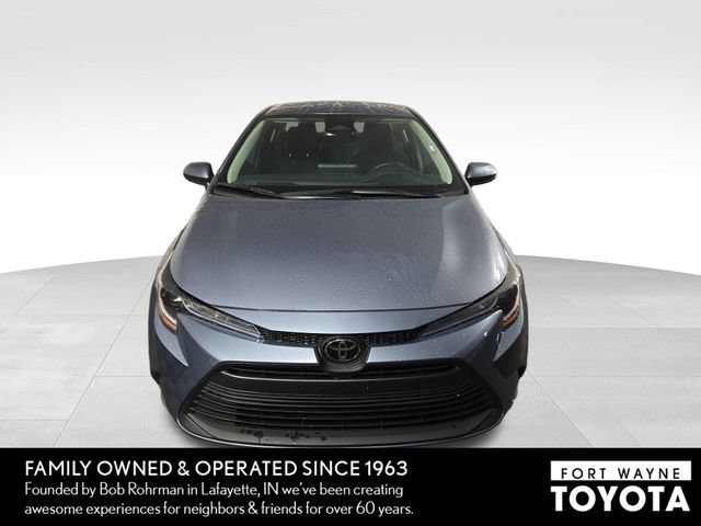 Used 2024 Toyota Corolla LE FWD image 3