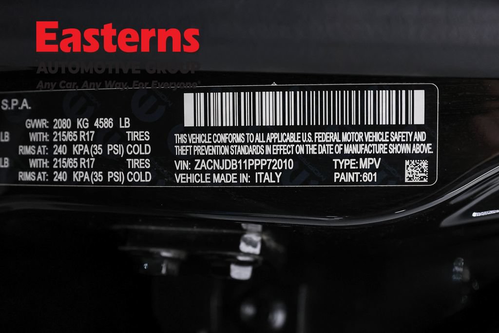 Used 2023 Jeep Renegade Latitude AWD/4WD image 35