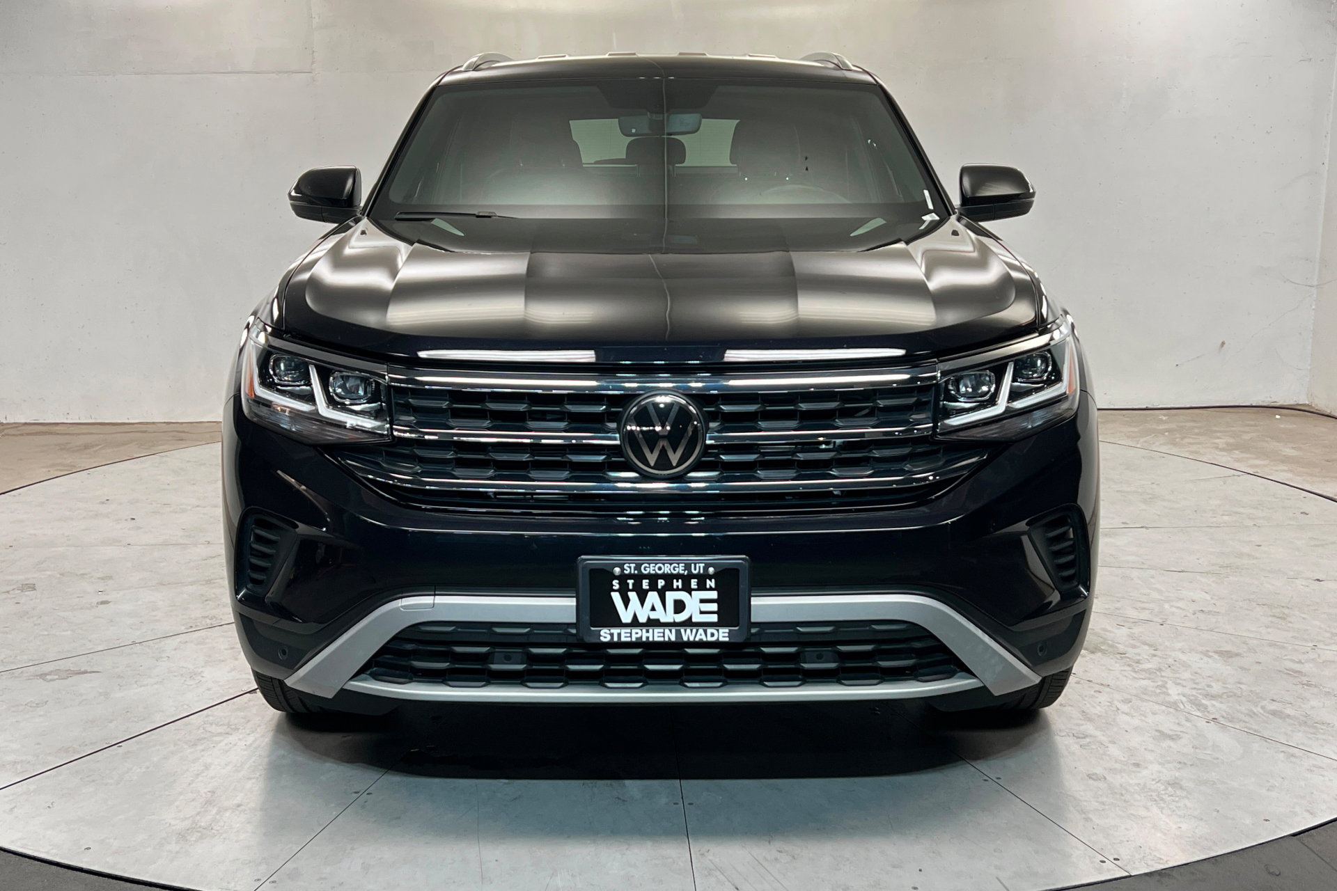 Used 2023 Volkswagen Atlas Cross Sport SE image 9