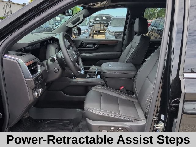 Used 2026 GMC Yukon Denali w/ Sun & Power Step Package AWD/4WD image 12