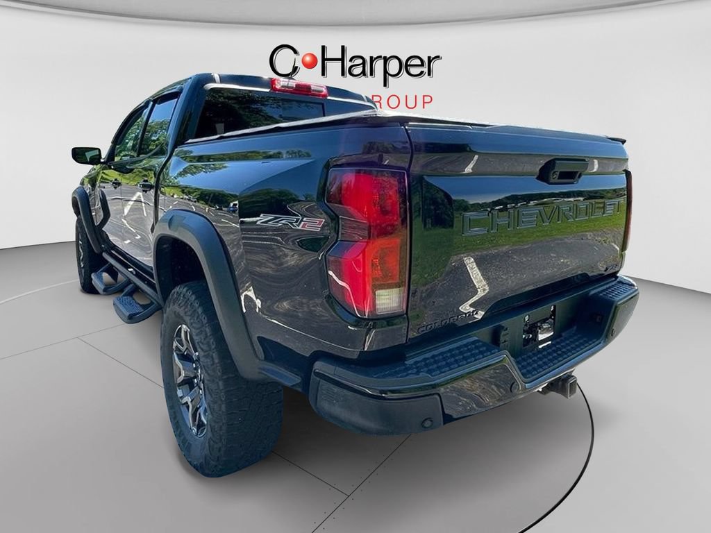 Used 2024 Chevrolet Colorado ZR2 w/ Technology Package AWD/4WD image 5