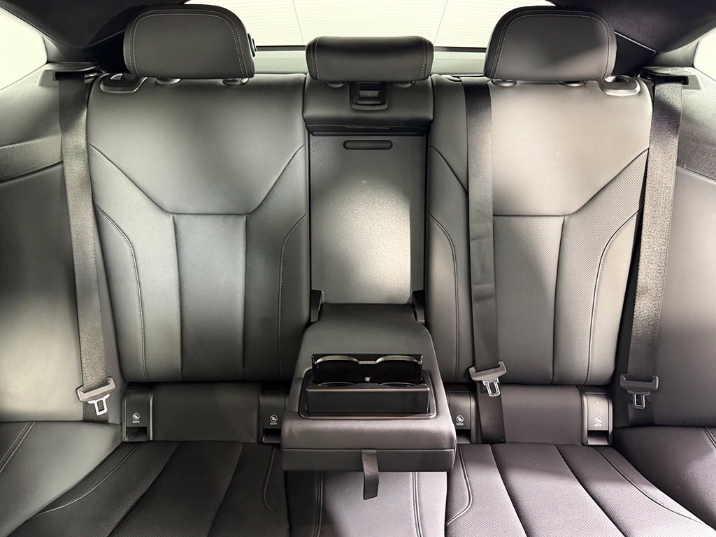 Used 2023 BMW i4 eDrive40 RWD image 20