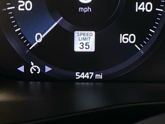 Used 2020 Volvo XC40 T5 Momentum AWD/4WD image 22
