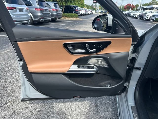 Used 2026 Mercedes-Benz E 350 4MATIC Sedan image 22