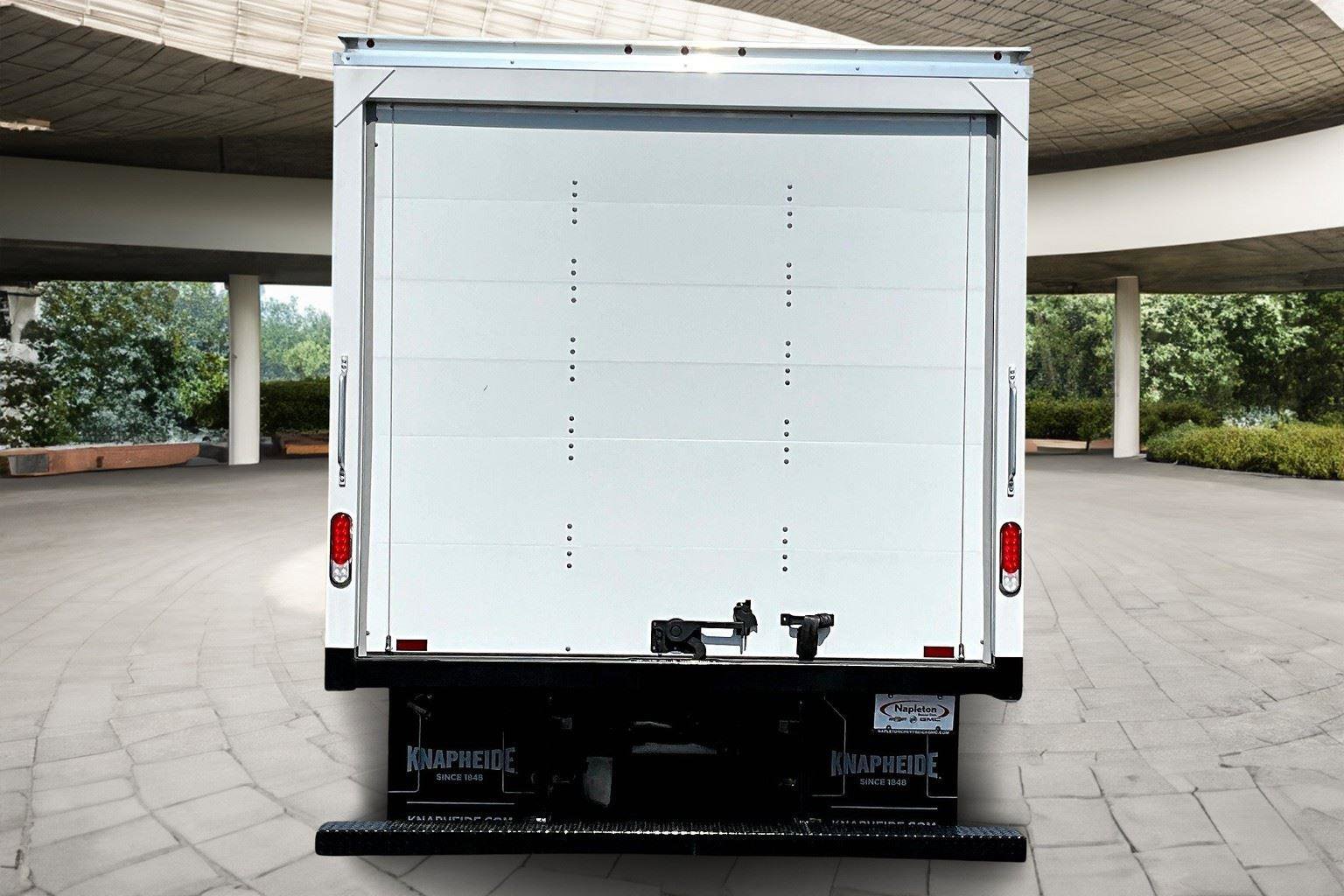 New 2025 Chevrolet Low Cab Forward image 5