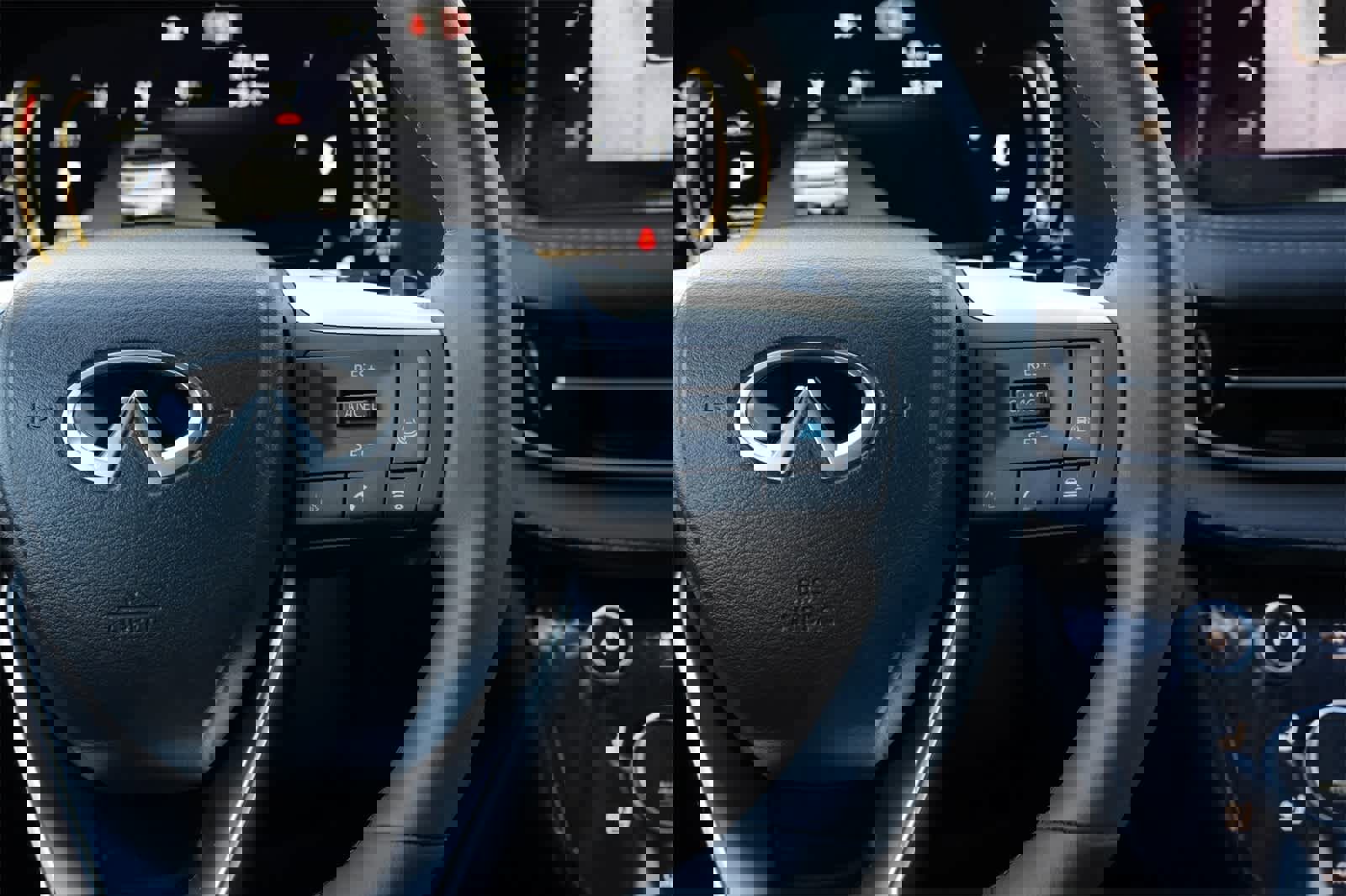 New 2026 INFINITI QX60 Luxe image 11