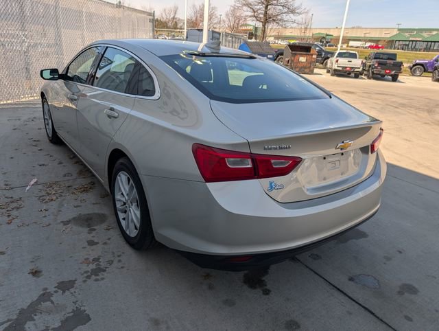 Used 2016 Chevrolet Malibu LT image 15