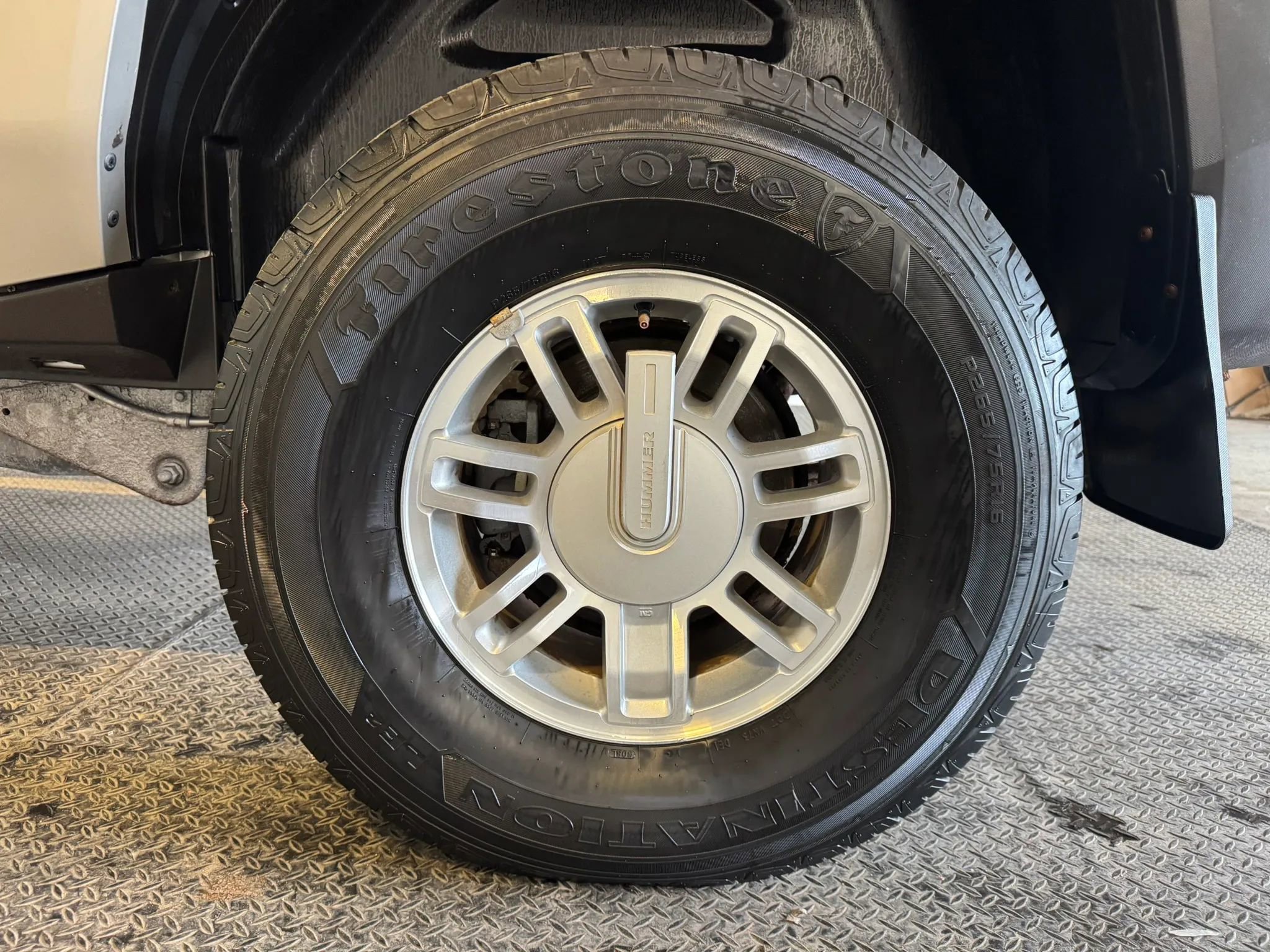 Used 2008 HUMMER H3 Luxury AWD/4WD image 34