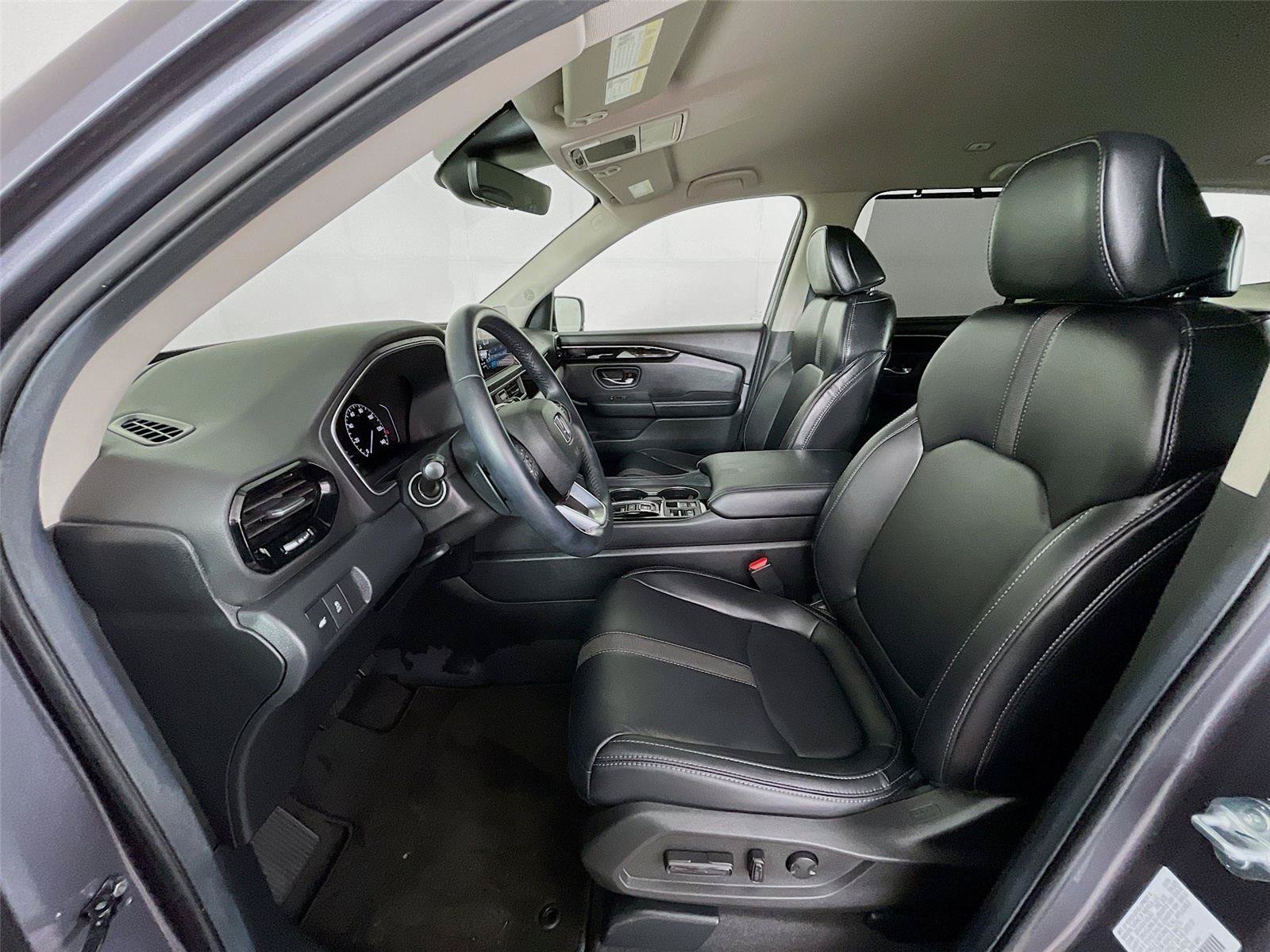 Certified 2025 Honda Pilot EX-L image 25