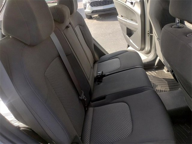 Used 2023 Kia Sportage LX image 16