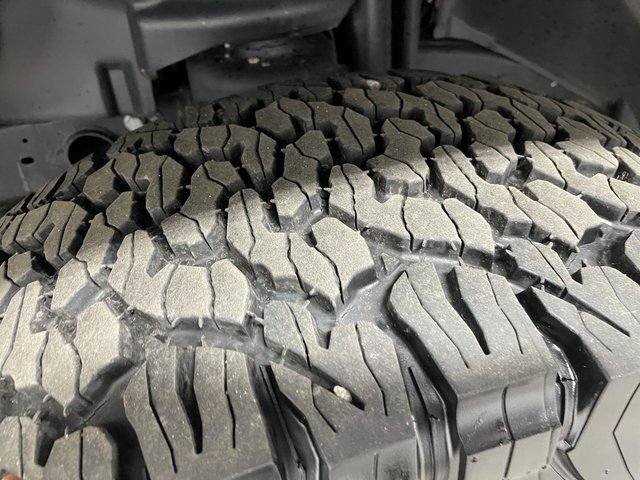 Used 2023 Jeep Wrangler Unlimited Sport AWD/4WD image 8