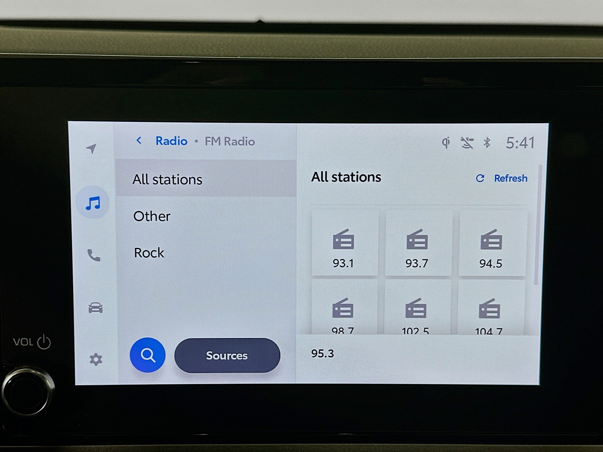 Used 2025 Toyota Camry LE image 21
