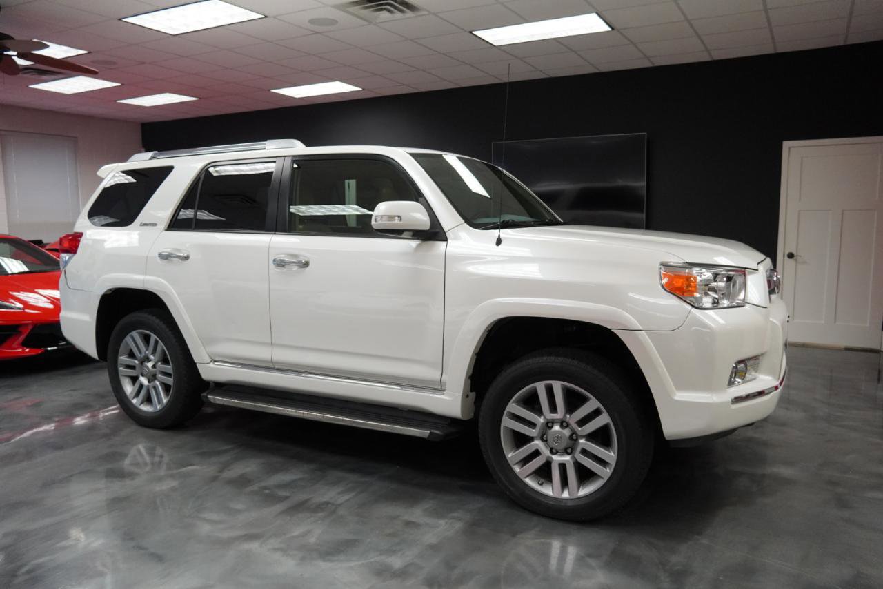 Used 2010 Toyota 4Runner Limited AWD/4WD image 3