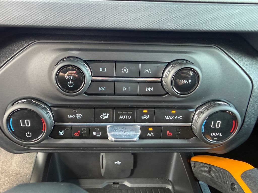 Certified 2024 Ford Bronco Badlands AWD/4WD image 30