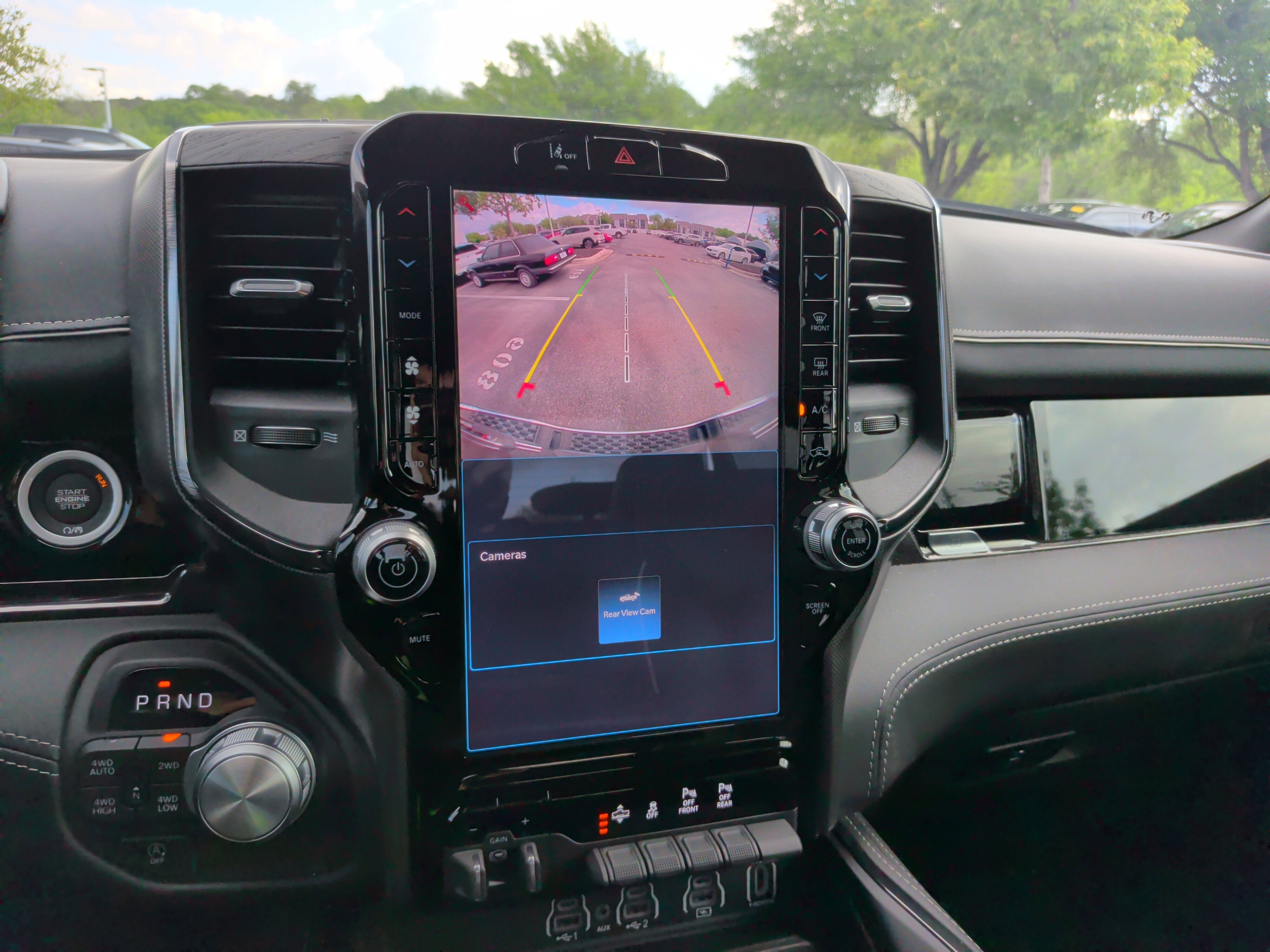 Used 2025 RAM 1500 Limited image 20