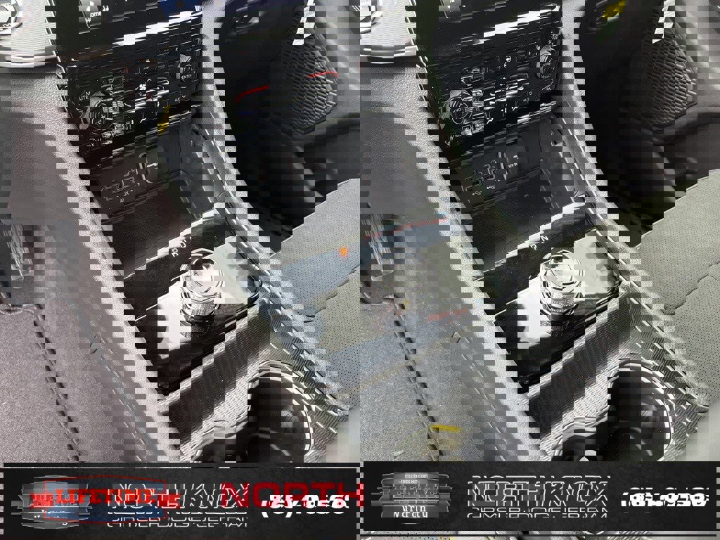 New 2025 Jeep Grand Cherokee L Altitude image 11