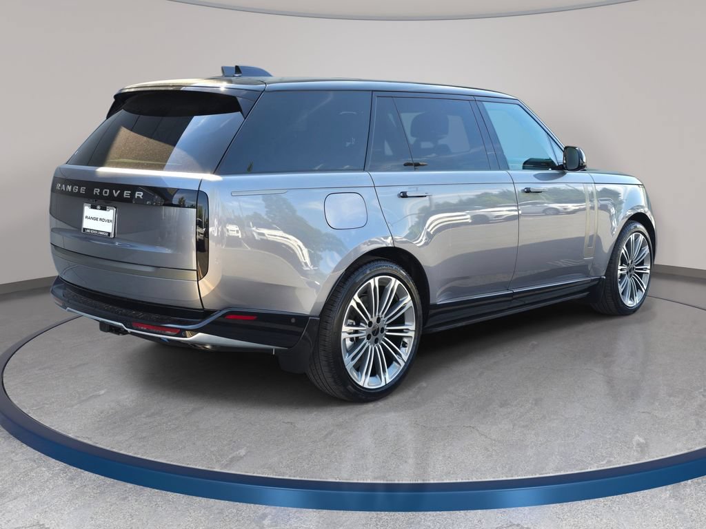 New 2026 Land Rover Range Rover Long Wheelbase SE AWD/4WD image 5