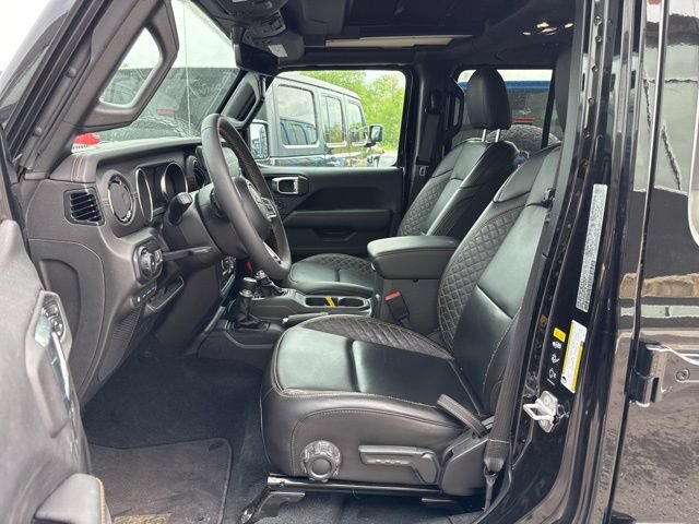 Used 2023 Jeep Wrangler Unlimited Sahara AWD/4WD image 13