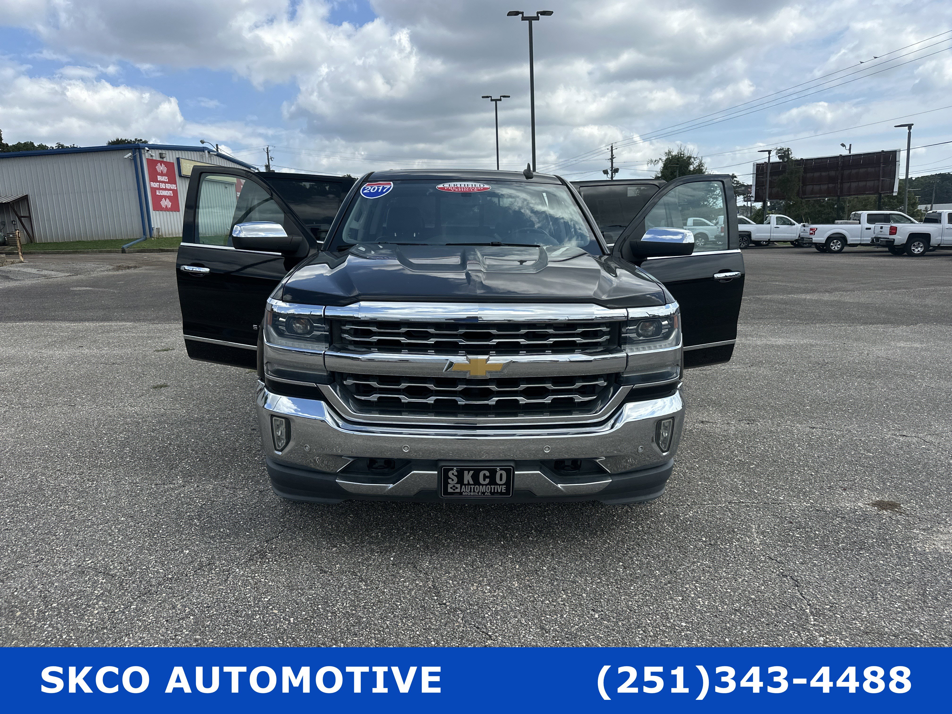 Used 2017 Chevrolet Silverado 1500 LTZ w/ High Desert Package image 28