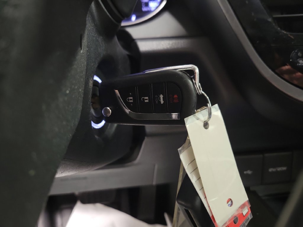 Used 2022 Toyota Camry SE FWD image 20