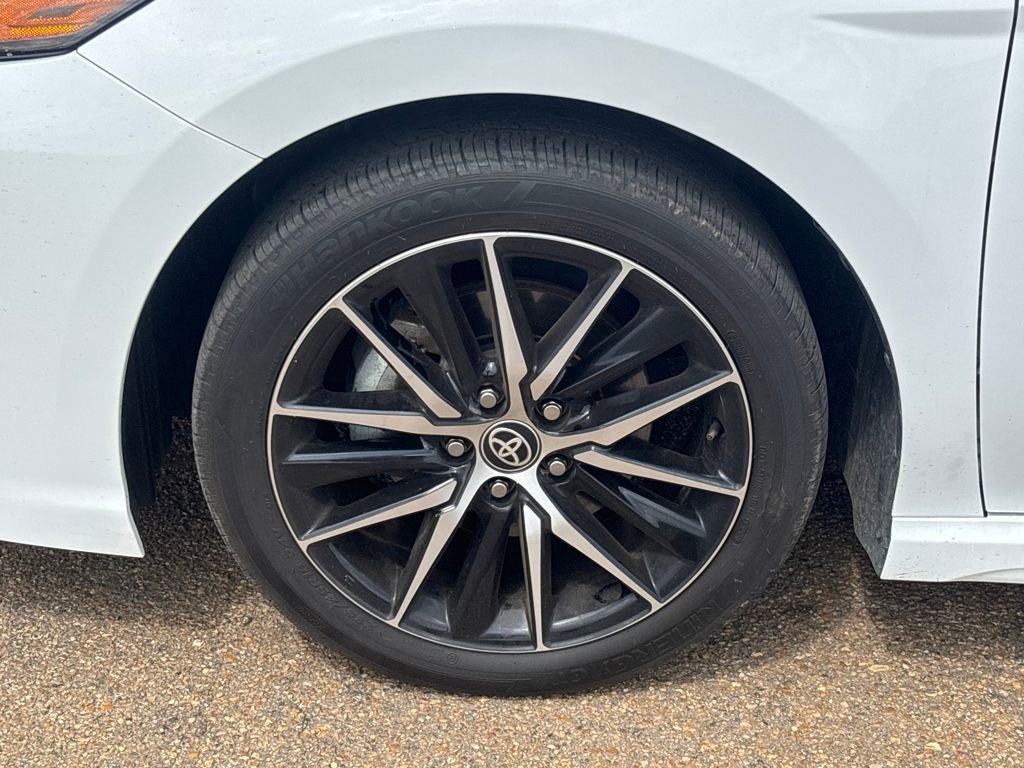 Used 2024 Toyota Camry SE image 24