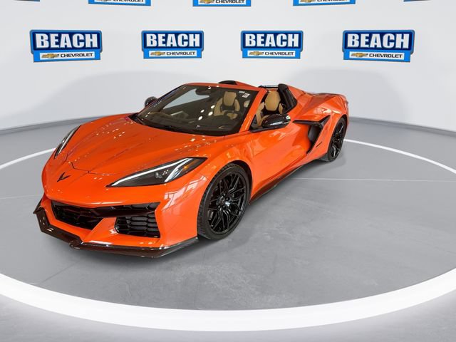 Used 2025 Chevrolet Corvette Z06 RWD image 4