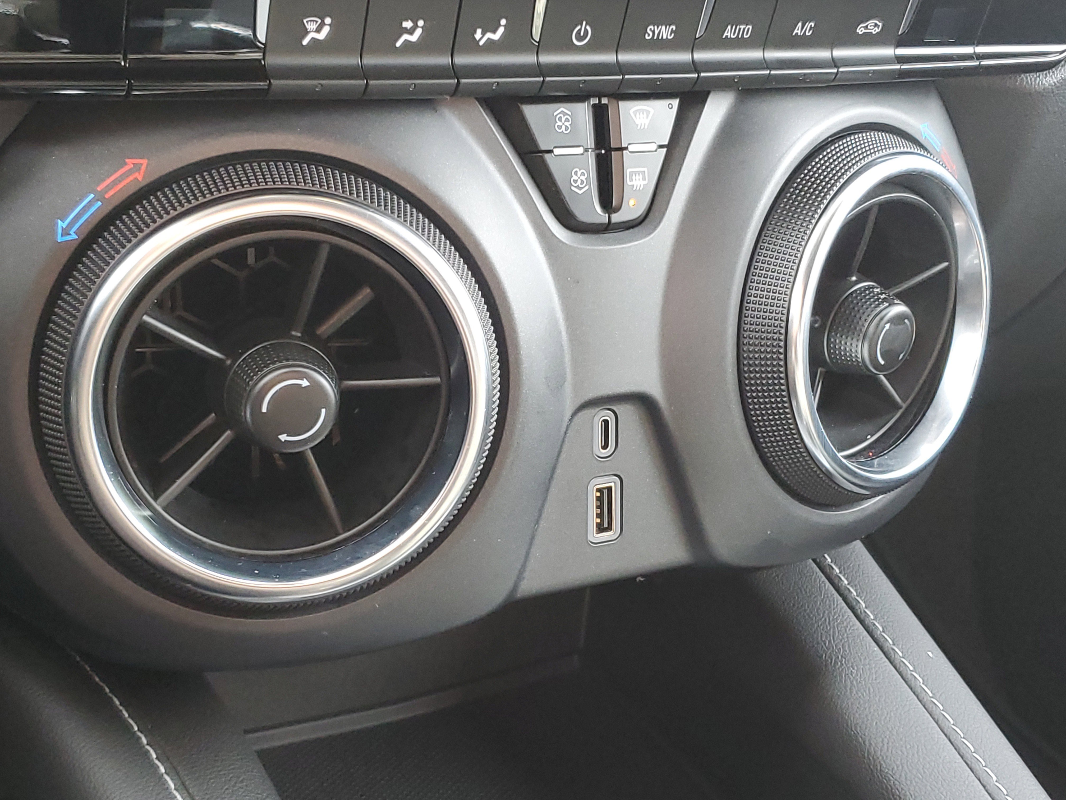 Used 2023 Chevrolet Blazer LT w/ Midnight/Sport Edition image 24