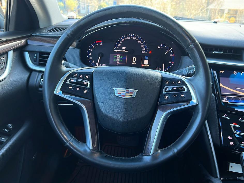 Used 2016 Cadillac XTS Luxury w/ Driver Awareness Package image 33