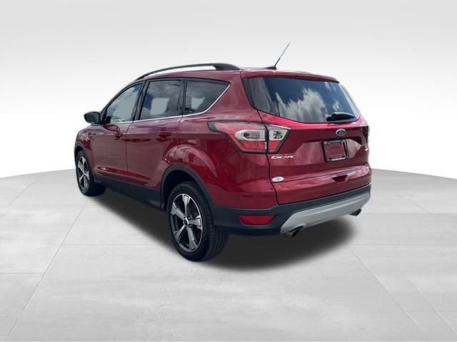 Used 2017 Ford Escape SE w/ SE Leather Comfort Package image 5