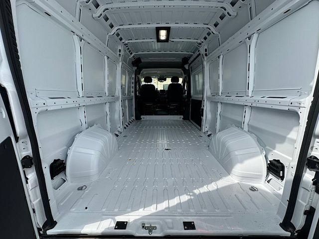 New 2024 RAM ProMaster 2500 w/ Safety Group FWD image 15