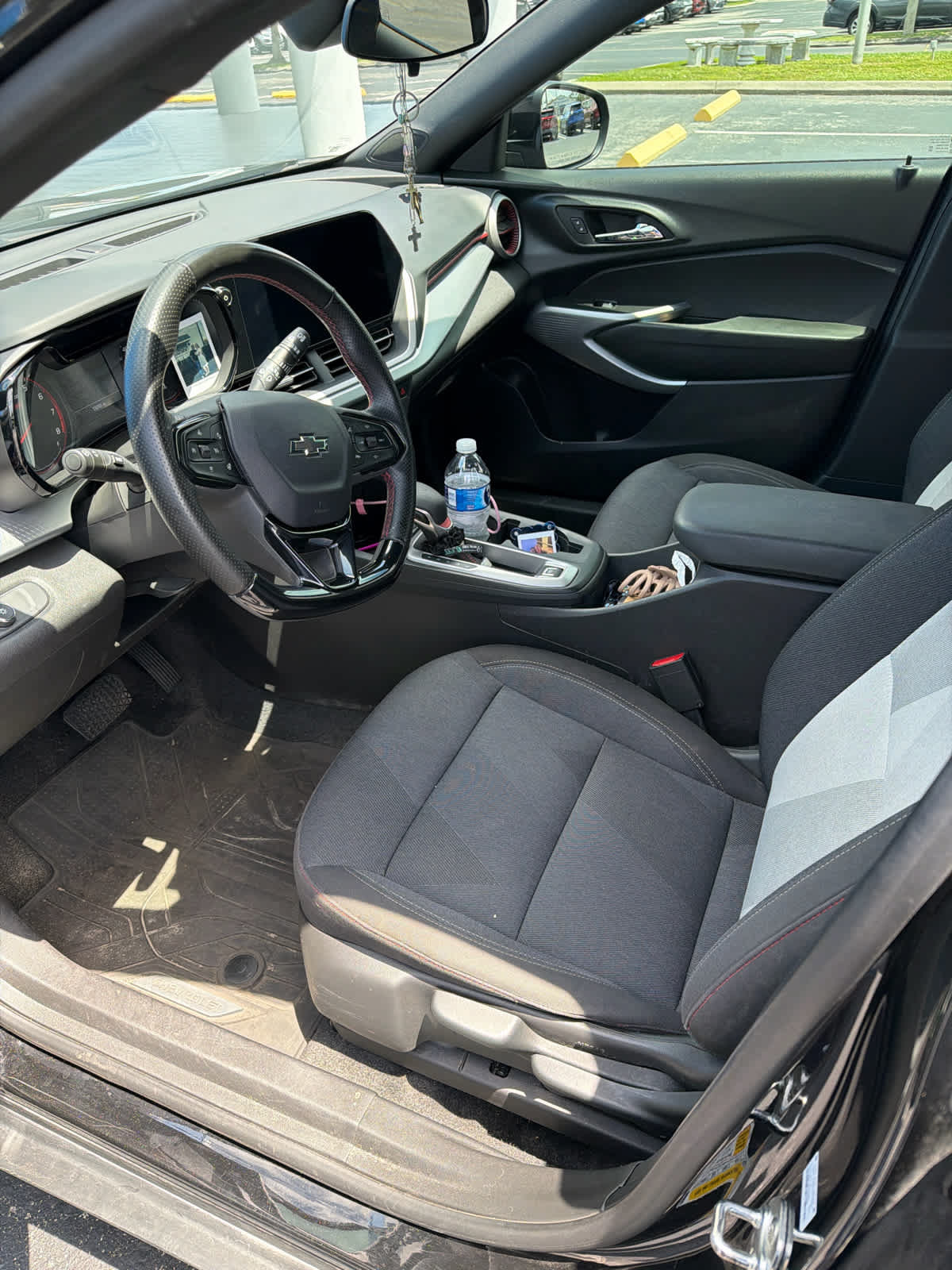Used 2024 Chevrolet Trax RS w/ Driver Confidence Package FWD image 6